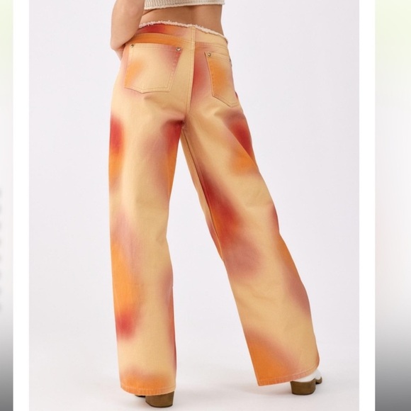 Milk It Coyote Cutoff-Waist Jean women’s size 32 - Picture 2 of 12